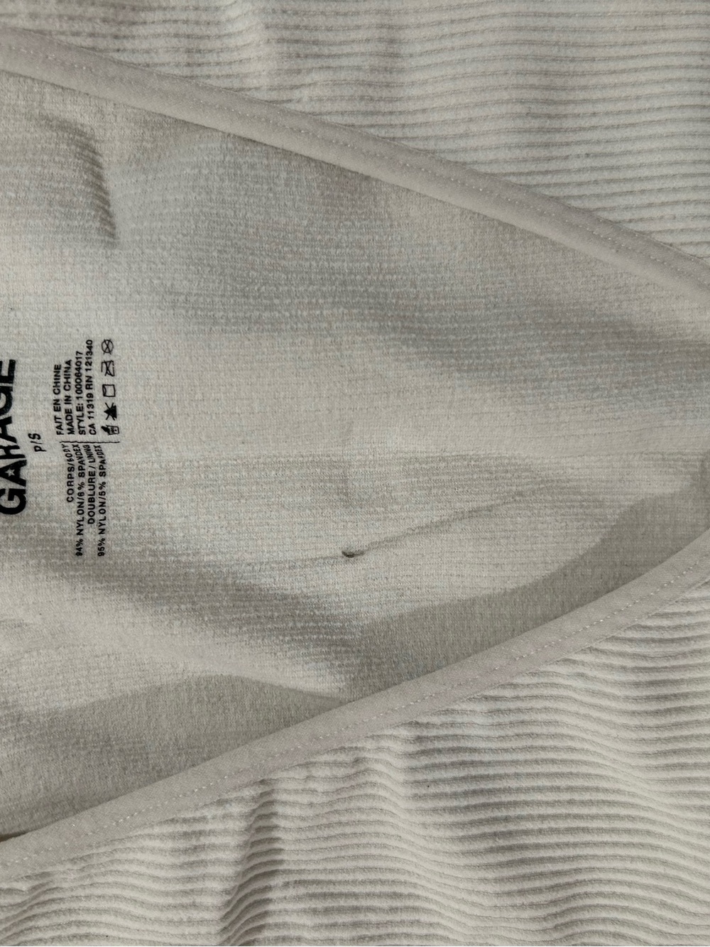 Garage White Ribbed V-Neck Cropped Tank - Picture 4 of 5